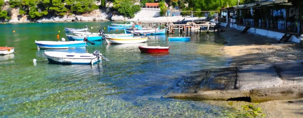 una vista icónica de Agnondas (Skopelos)