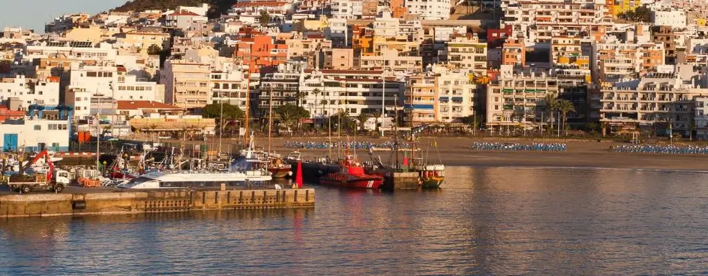 eine einmalige Aussicht von Los Cristianos (Teneriffa)