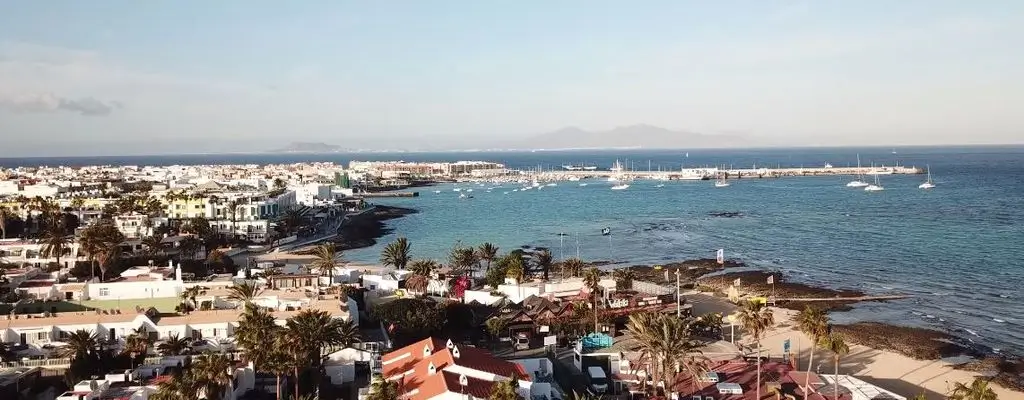 una vista iconica di Corralejo (Fuerteventura)
